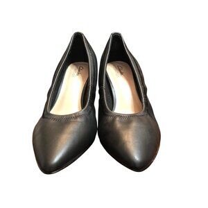 Clarks Womens Shondrah Rae Black  Pointed-Toe Kitten-Heel Pumps Size 9